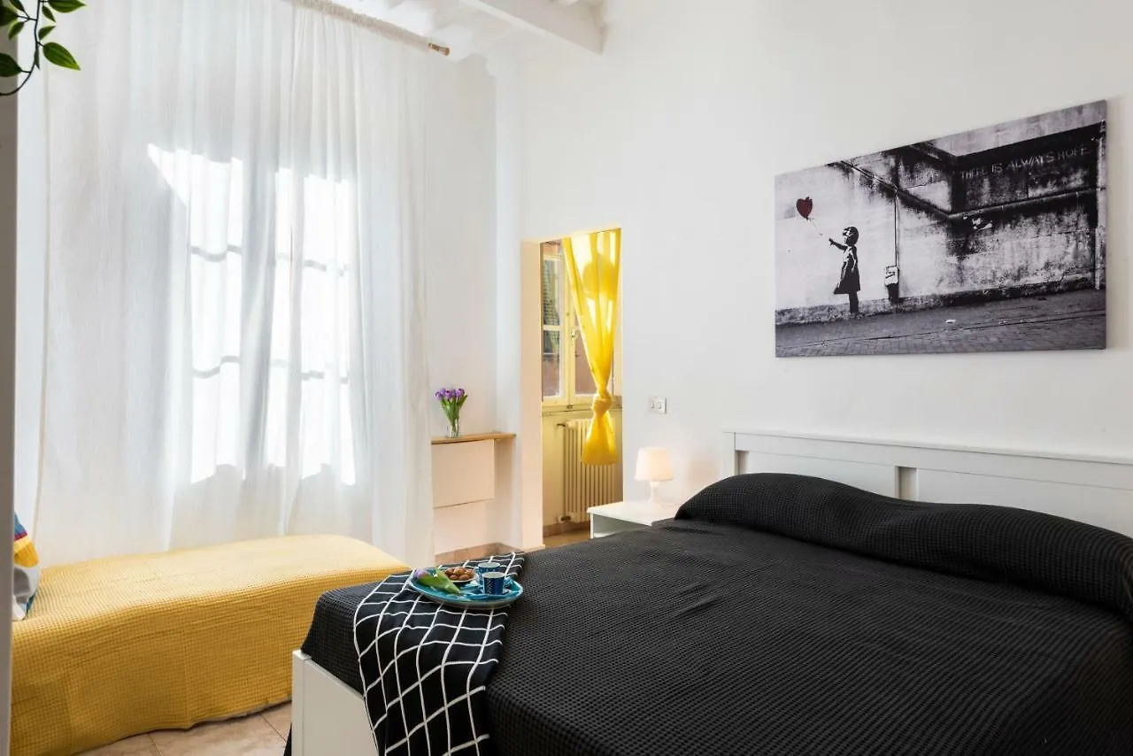 La Lupa Capitolina Apartment Pisa Italy